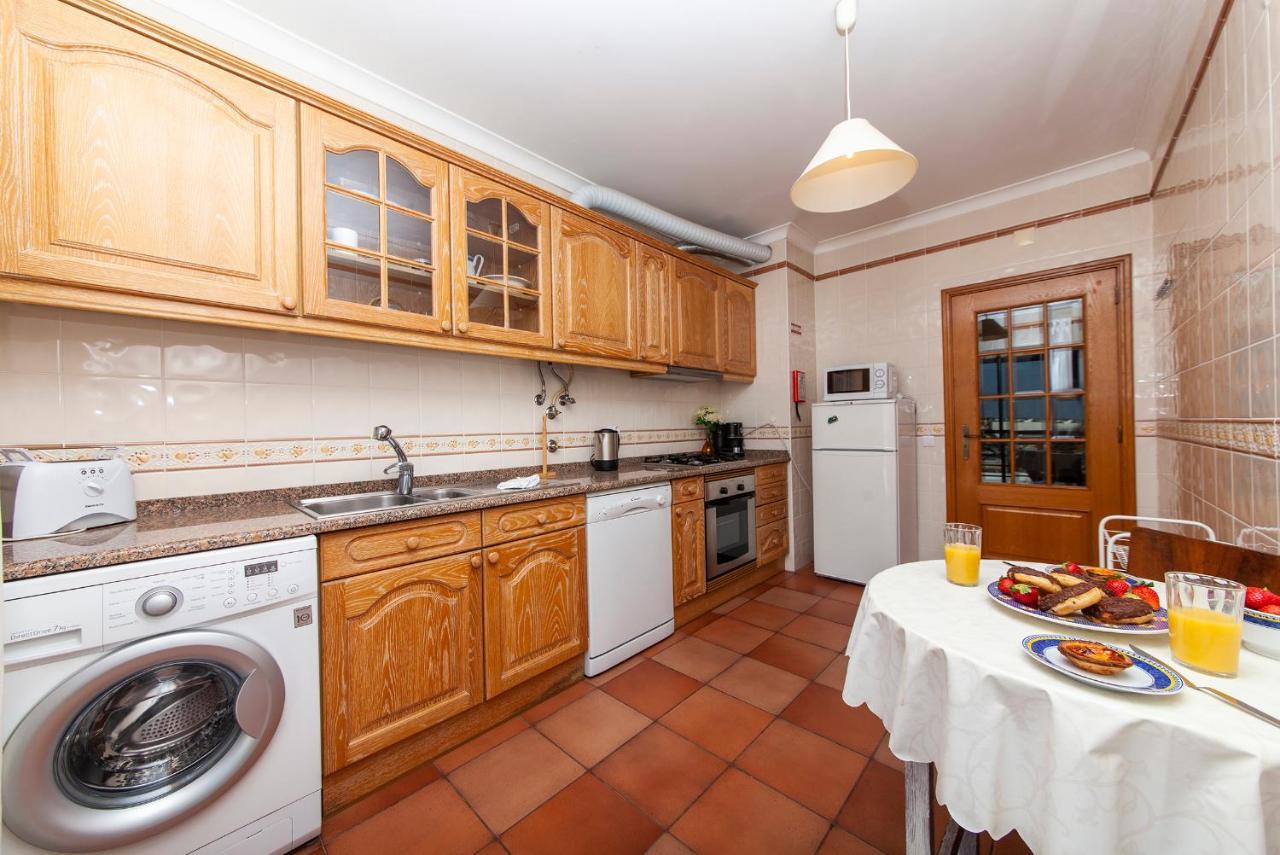 A63 - Gama Marina View Apartment Lagos Eksteriør bilde